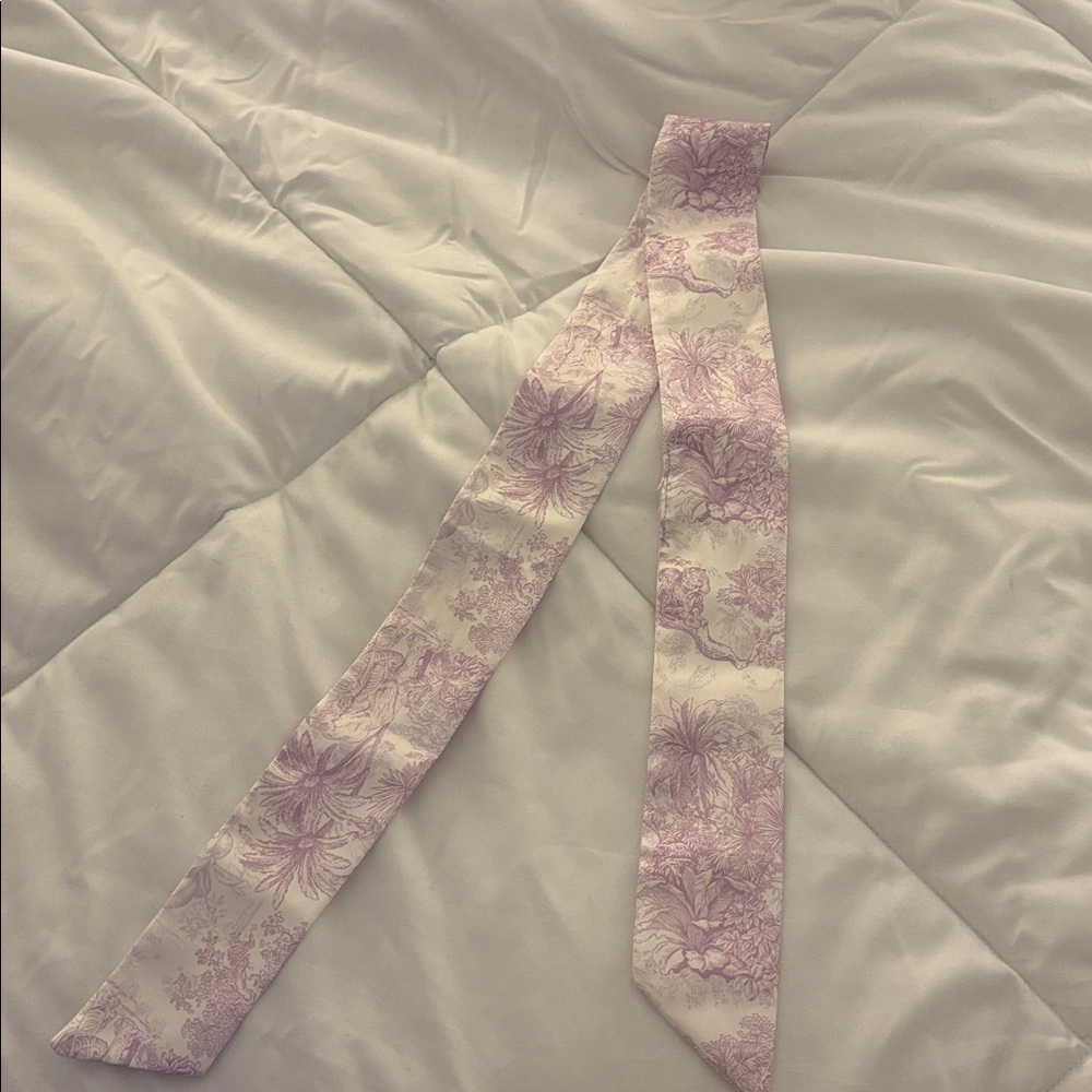 Floral Purple and White Tiger Twilly Mitzah Scarf